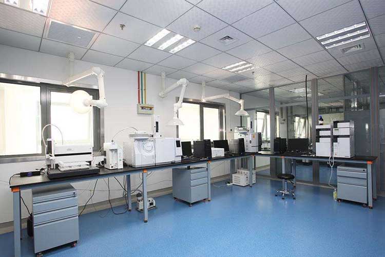 1530516521355868.jpg 仪器室.jpg